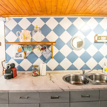 Апартаменты Blue House